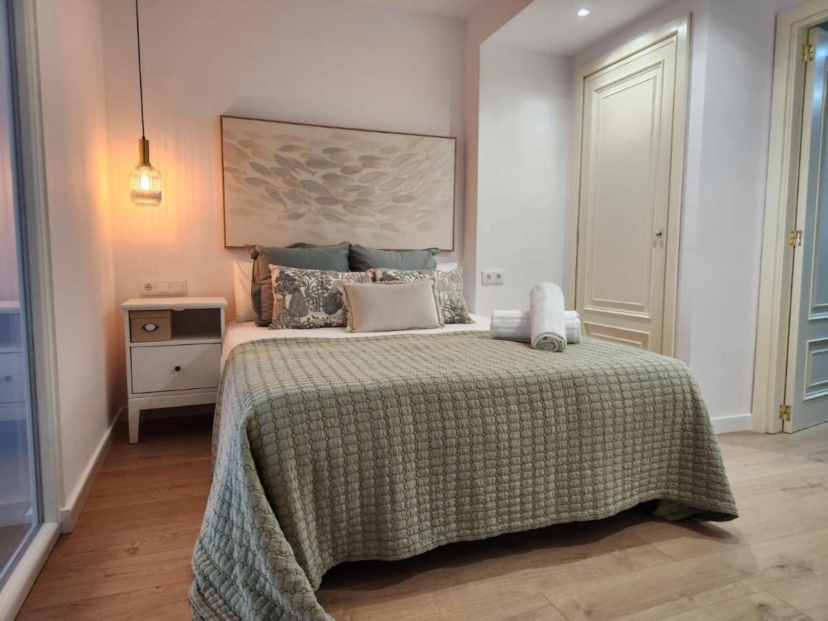 Florit Flats - The Apolo Apartment Valencia Exterior photo